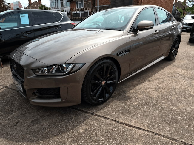 jaguar-xe-r-sport-d-auto-62d0696f18751